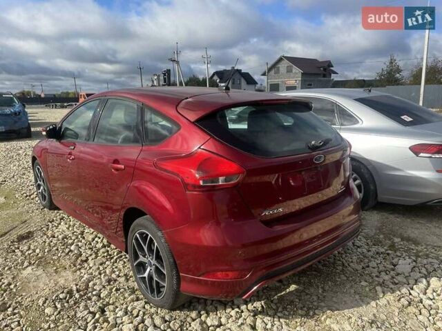 Красный Форд Фокус, объемом двигателя 2 л и пробегом 77 тыс. км за 6900 $, фото 4 на Automoto.ua