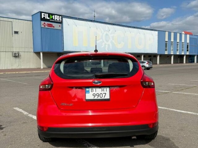 Червоний Форд Фокус, об'ємом двигуна 2 л та пробігом 202 тис. км за 8700 $, фото 2 на Automoto.ua