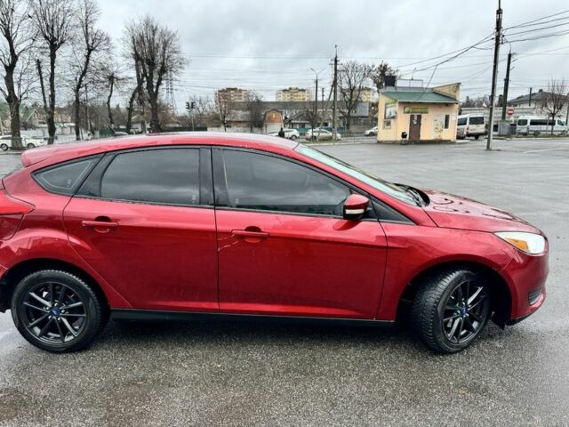 Красный Форд Фокус, объемом двигателя 2 л и пробегом 150 тыс. км за 8000 $, фото 1 на Automoto.ua