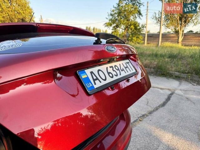 Красный Форд Фокус, объемом двигателя 2 л и пробегом 216 тыс. км за 9000 $, фото 16 на Automoto.ua