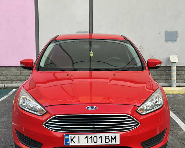 Красный Форд Фокус, объемом двигателя 2 л и пробегом 71 тыс. км за 9990 $, фото 2 на Automoto.ua