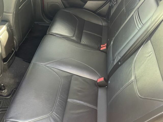 Красный Форд Фокус, объемом двигателя 2 л и пробегом 177 тыс. км за 8306 $, фото 15 на Automoto.ua