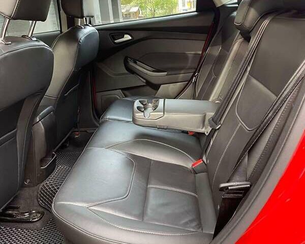 Червоний Форд Фокус, об'ємом двигуна 2 л та пробігом 120 тис. км за 8000 $, фото 13 на Automoto.ua