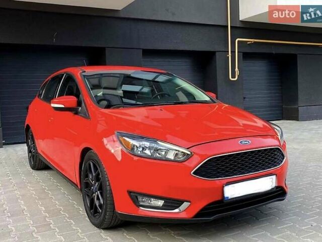 Червоний Форд Фокус, об'ємом двигуна 2 л та пробігом 128 тис. км за 9200 $, фото 5 на Automoto.ua