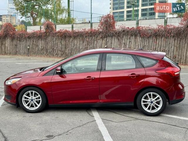 Красный Форд Фокус, объемом двигателя 2 л и пробегом 128 тыс. км за 8950 $, фото 6 на Automoto.ua