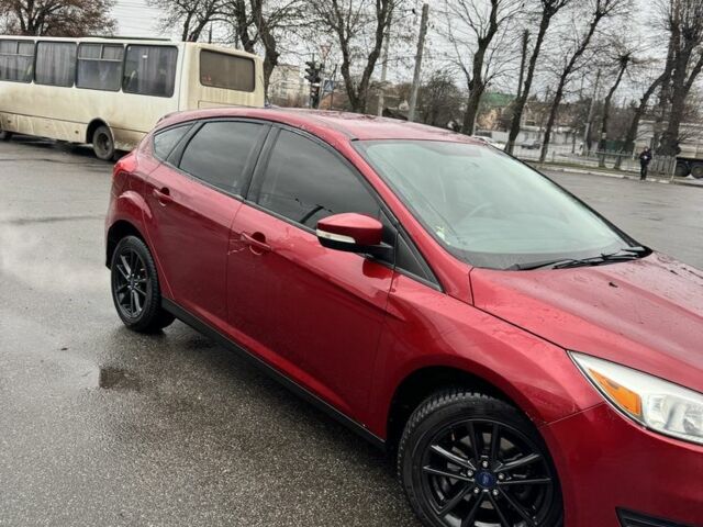 Красный Форд Фокус, объемом двигателя 2 л и пробегом 150 тыс. км за 8000 $, фото 6 на Automoto.ua