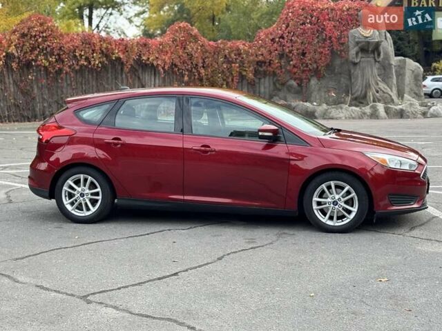 Красный Форд Фокус, объемом двигателя 2 л и пробегом 128 тыс. км за 8950 $, фото 8 на Automoto.ua