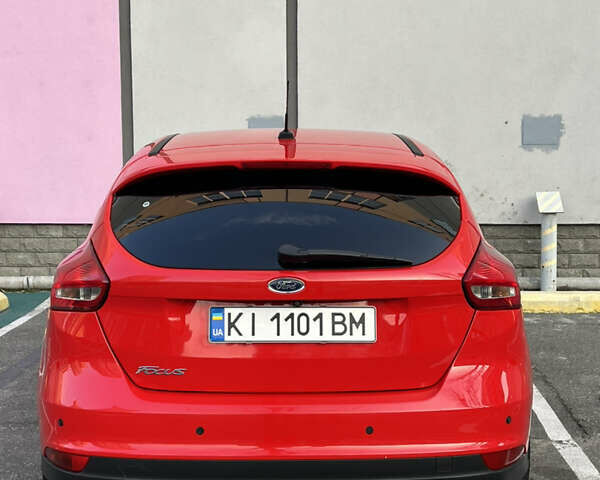 Красный Форд Фокус, объемом двигателя 2 л и пробегом 71 тыс. км за 9990 $, фото 7 на Automoto.ua
