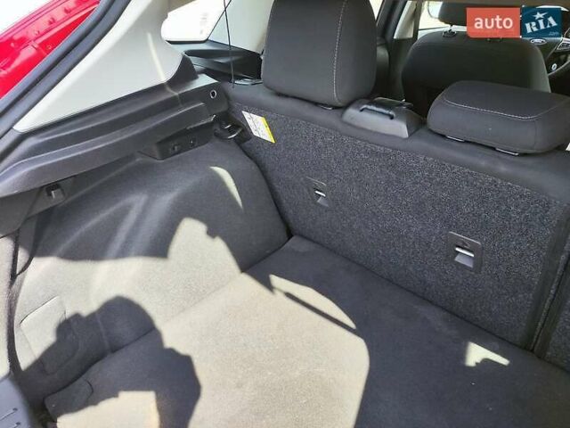 Червоний Форд Фокус, об'ємом двигуна 2 л та пробігом 149 тис. км за 7777 $, фото 28 на Automoto.ua