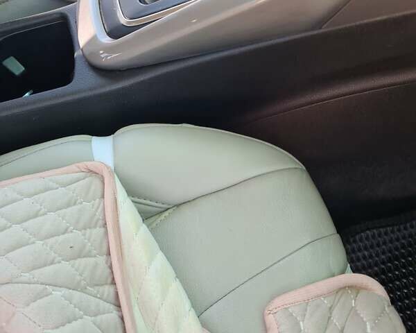 Красный Форд Фокус, объемом двигателя 2 л и пробегом 81 тыс. км за 8900 $, фото 52 на Automoto.ua