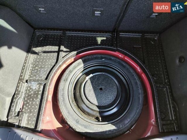 Червоний Форд Фокус, об'ємом двигуна 2 л та пробігом 149 тис. км за 7777 $, фото 29 на Automoto.ua