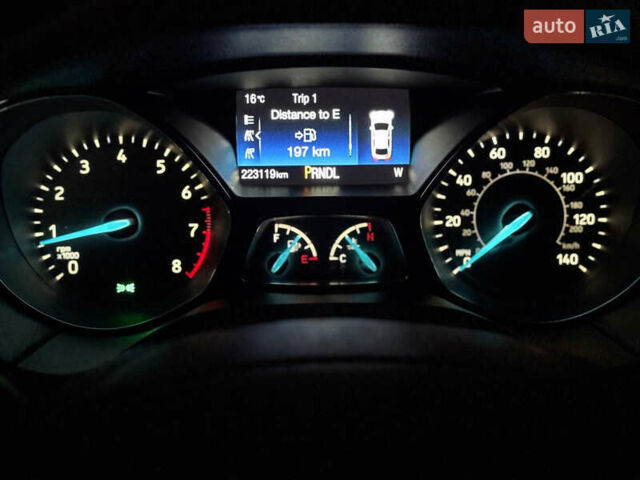 Червоний Форд Фокус, об'ємом двигуна 2 л та пробігом 220 тис. км за 7950 $, фото 25 на Automoto.ua