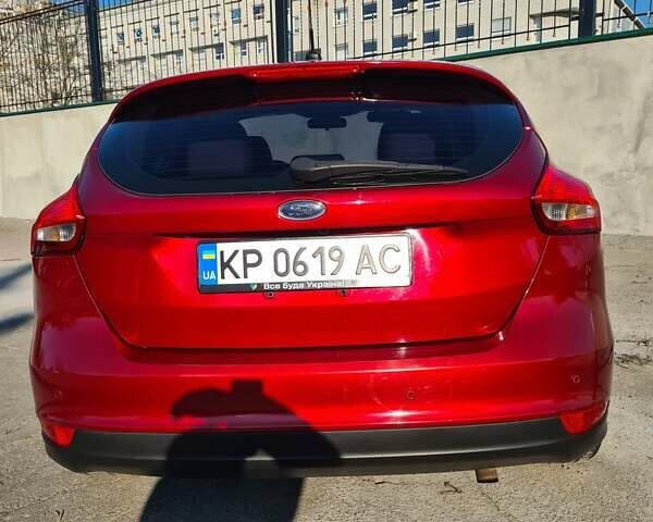 Красный Форд Фокус, объемом двигателя 2 л и пробегом 81 тыс. км за 8900 $, фото 12 на Automoto.ua