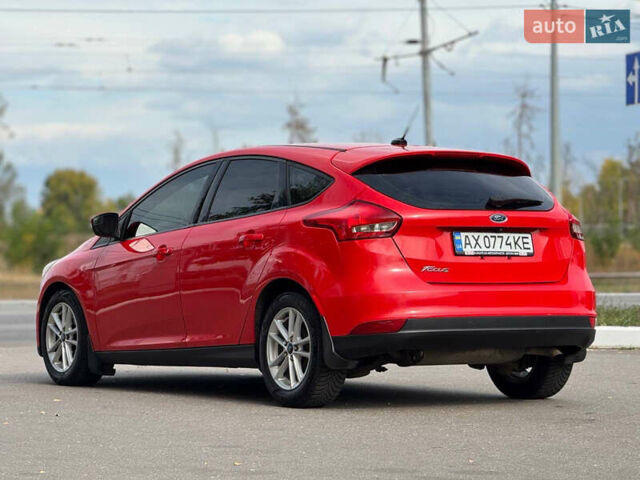Червоний Форд Фокус, об'ємом двигуна 2 л та пробігом 220 тис. км за 7950 $, фото 2 на Automoto.ua