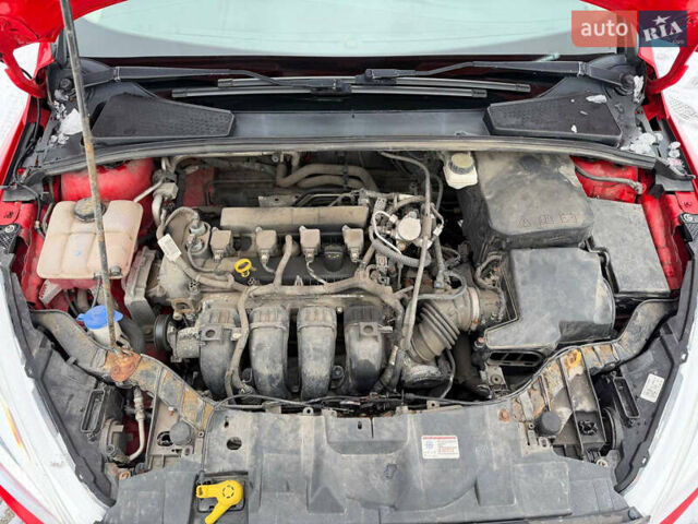 Червоний Форд Фокус, об'ємом двигуна 2 л та пробігом 220 тис. км за 7850 $, фото 23 на Automoto.ua