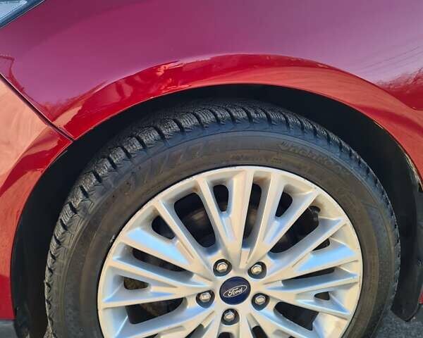 Красный Форд Фокус, объемом двигателя 2 л и пробегом 81 тыс. км за 8900 $, фото 35 на Automoto.ua