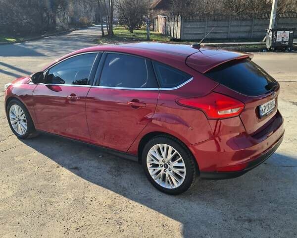 Красный Форд Фокус, объемом двигателя 2 л и пробегом 81 тыс. км за 8900 $, фото 6 на Automoto.ua