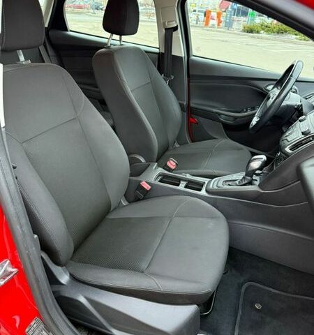 Красный Форд Фокус, объемом двигателя 1.6 л и пробегом 200 тыс. км за 9350 $, фото 17 на Automoto.ua