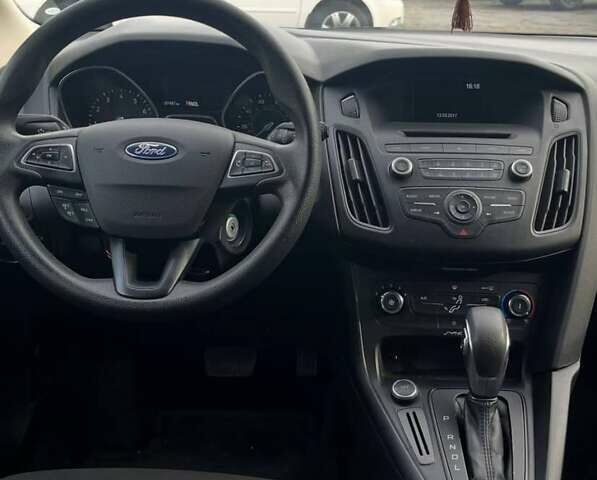 Червоний Форд Фокус, об'ємом двигуна 2 л та пробігом 97 тис. км за 9300 $, фото 22 на Automoto.ua