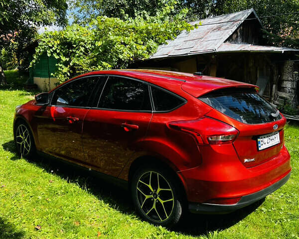 Красный Форд Фокус, объемом двигателя 1.9 л и пробегом 149 тыс. км за 7400 $, фото 3 на Automoto.ua