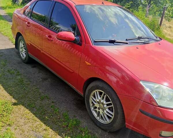 Красный Форд Фокус, объемом двигателя 1.8 л и пробегом 361 тыс. км за 2800 $, фото 2 на Automoto.ua