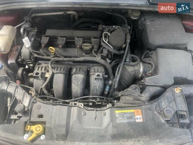 Красный Форд Фокус, объемом двигателя 2 л и пробегом 160 тыс. км за 6700 $, фото 21 на Automoto.ua