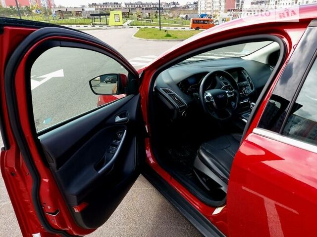 Красный Форд Фокус, объемом двигателя 2.01 л и пробегом 217 тыс. км за 7800 $, фото 7 на Automoto.ua