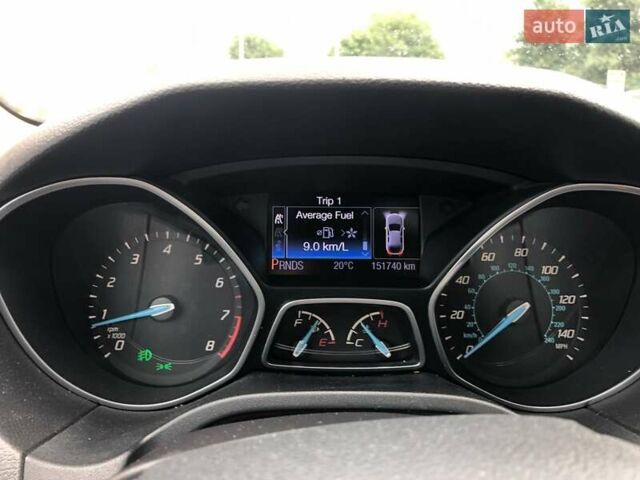 Червоний Форд Фокус, об'ємом двигуна 2 л та пробігом 151 тис. км за 8400 $, фото 16 на Automoto.ua