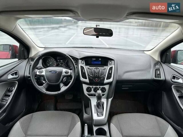 Красный Форд Фокус, объемом двигателя 2 л и пробегом 160 тыс. км за 6450 $, фото 9 на Automoto.ua