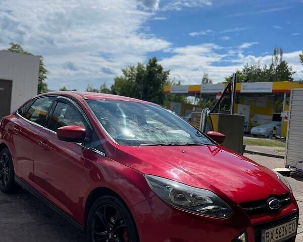 Красный Форд Фокус, объемом двигателя 2 л и пробегом 144 тыс. км за 7800 $, фото 3 на Automoto.ua