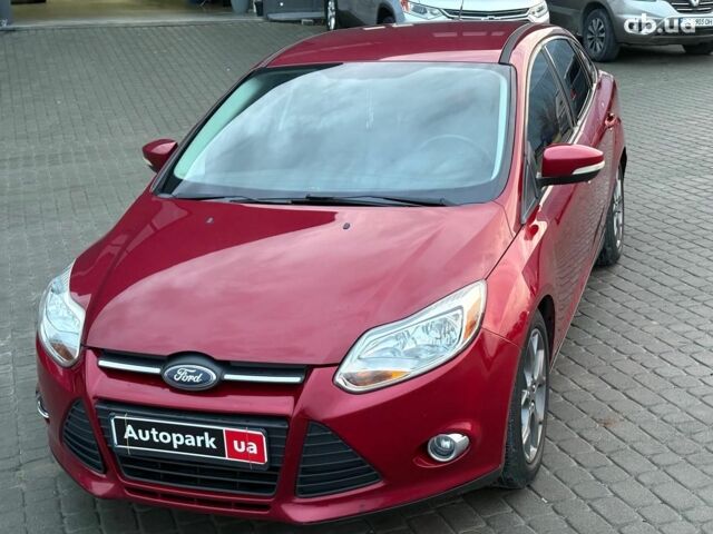 Червоний Форд Фокус, об'ємом двигуна 2 л та пробігом 166 тис. км за 7790 $, фото 3 на Automoto.ua