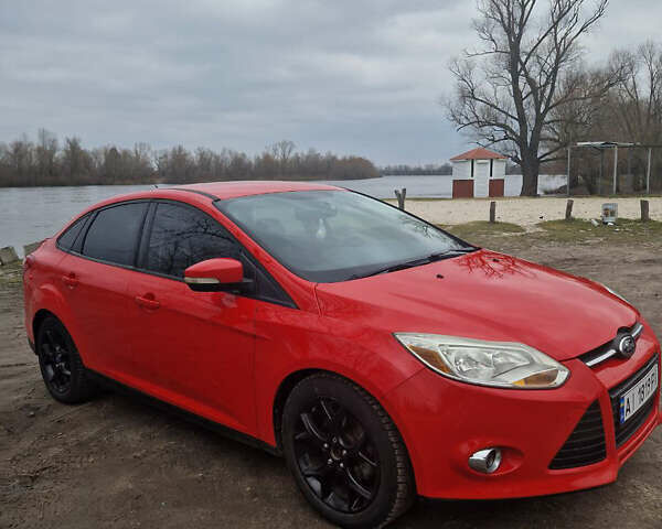Червоний Форд Фокус, об'ємом двигуна 2 л та пробігом 260 тис. км за 7500 $, фото 1 на Automoto.ua