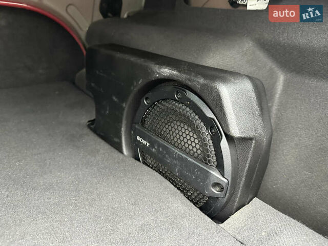 Красный Форд Фокус, объемом двигателя 2 л и пробегом 135 тыс. км за 8300 $, фото 20 на Automoto.ua