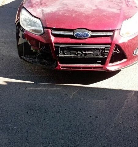 Червоний Форд Фокус, об'ємом двигуна 2 л та пробігом 160 тис. км за 2500 $, фото 4 на Automoto.ua