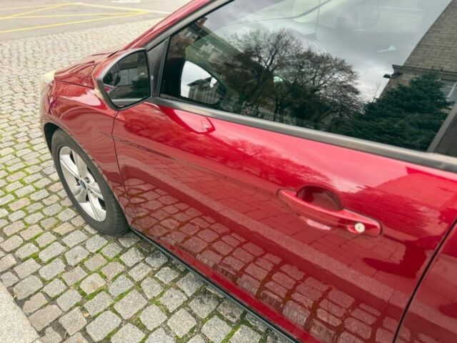 Форд Фокус 2013 у Черкасах на Automoto.ua Червоний Форд Фокус, об'ємом двигуна 2 л та пробігом 195 тис. км за 7200 $, фото 16 на Automoto.ua