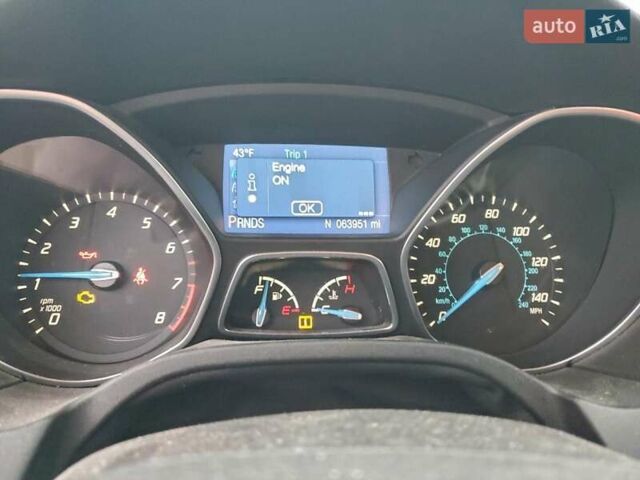 Красный Форд Фокус, объемом двигателя 2 л и пробегом 102 тыс. км за 999 $, фото 8 на Automoto.ua