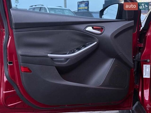 Червоний Форд Фокус, об'ємом двигуна 2 л та пробігом 166 тис. км за 7790 $, фото 17 на Automoto.ua