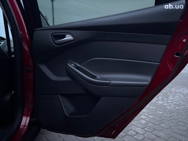 Червоний Форд Фокус, об'ємом двигуна 2 л та пробігом 166 тис. км за 7790 $, фото 37 на Automoto.ua