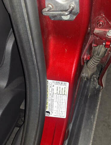 Красный Форд Фокус, объемом двигателя 2 л и пробегом 130 тыс. км за 9300 $, фото 21 на Automoto.ua