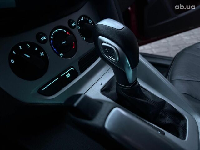 Червоний Форд Фокус, об'ємом двигуна 2 л та пробігом 166 тис. км за 7790 $, фото 29 на Automoto.ua