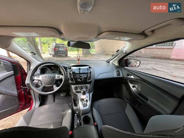 Красный Форд Фокус, объемом двигателя 2 л и пробегом 127 тыс. км за 7700 $, фото 8 на Automoto.ua