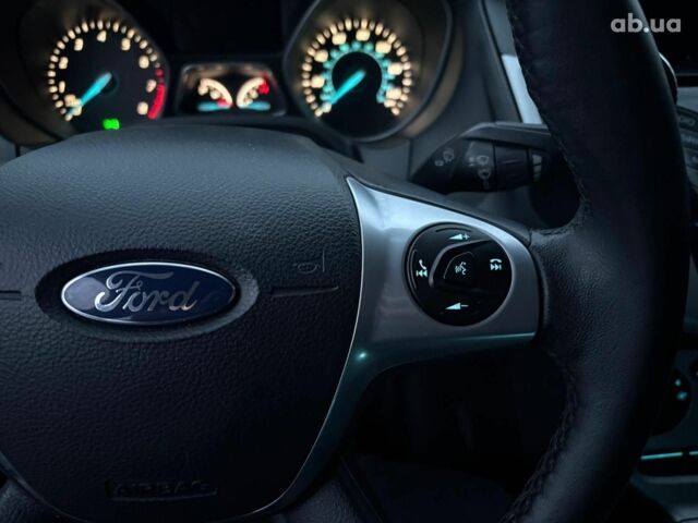 Червоний Форд Фокус, об'ємом двигуна 2 л та пробігом 166 тис. км за 7790 $, фото 23 на Automoto.ua