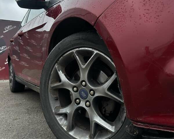 Красный Форд Фокус, объемом двигателя 2 л и пробегом 146 тыс. км за 8200 $, фото 6 на Automoto.ua