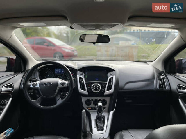 Красный Форд Фокус, объемом двигателя 2 л и пробегом 206 тыс. км за 6500 $, фото 11 на Automoto.ua