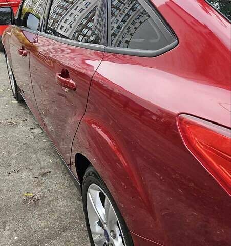 Червоний Форд Фокус, об'ємом двигуна 2 л та пробігом 130 тис. км за 7200 $, фото 5 на Automoto.ua