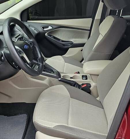 Червоний Форд Фокус, об'ємом двигуна 2 л та пробігом 130 тис. км за 7200 $, фото 9 на Automoto.ua