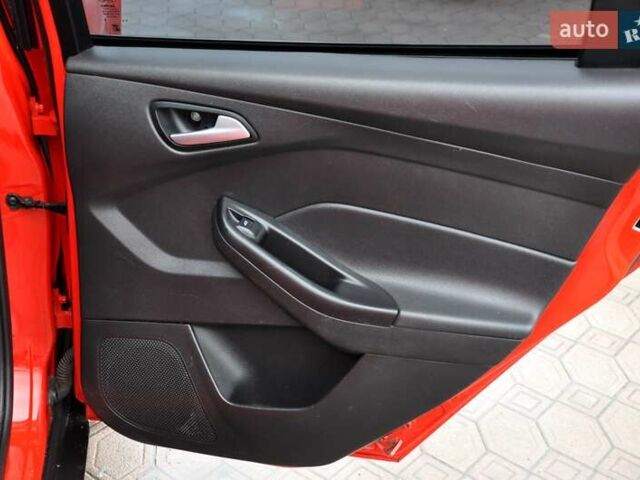 Червоний Форд Фокус, об'ємом двигуна 2 л та пробігом 207 тис. км за 6999 $, фото 23 на Automoto.ua