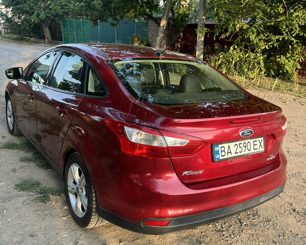 Красный Форд Фокус, объемом двигателя 2 л и пробегом 151 тыс. км за 7500 $, фото 7 на Automoto.ua