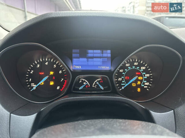 Красный Форд Фокус, объемом двигателя 2 л и пробегом 118 тыс. км за 7000 $, фото 11 на Automoto.ua