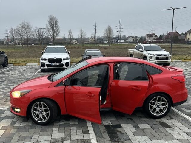 Червоний Форд Фокус, об'ємом двигуна 2 л та пробігом 140 тис. км за 8800 $, фото 1 на Automoto.ua